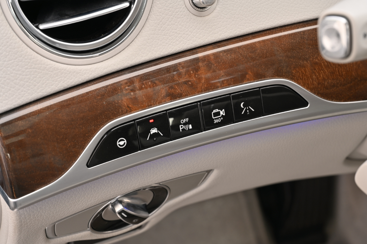 Mercedes-Benz S-Class  2015