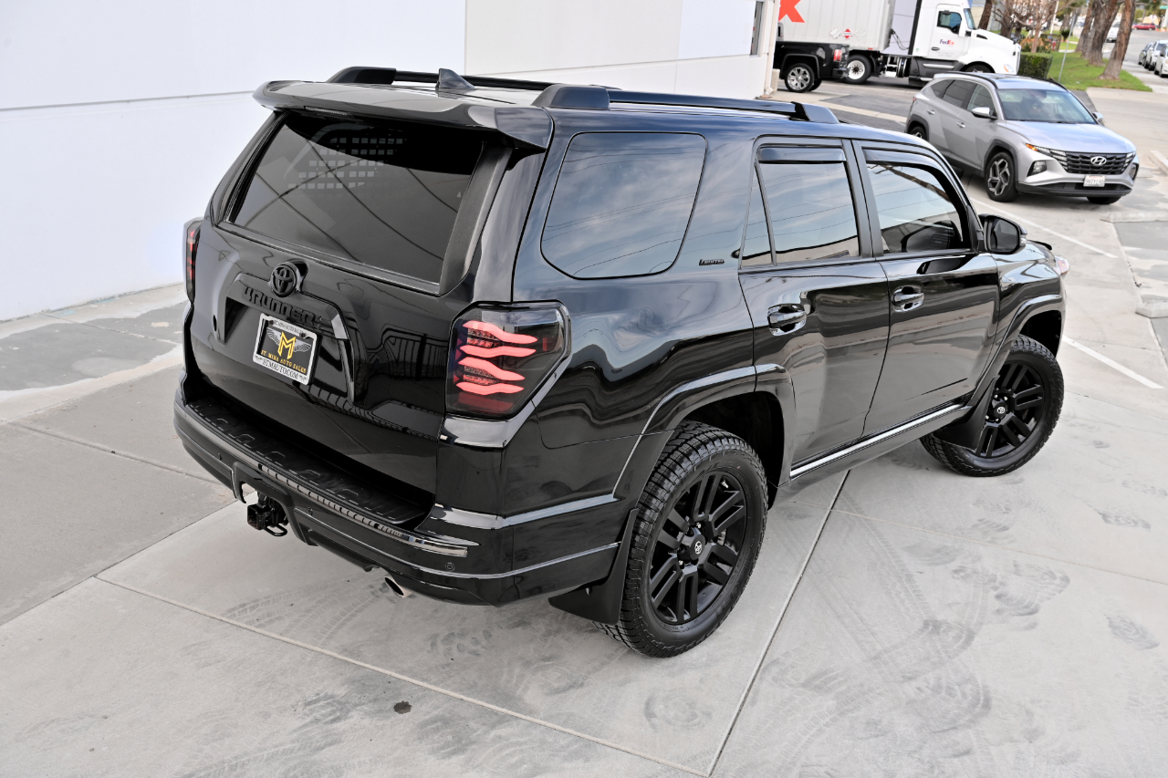 Toyota 4Runner Nightshade 4WD 2020