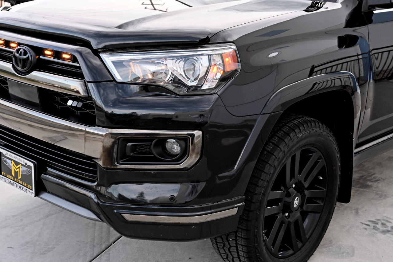 Toyota 4Runner Nightshade 4WD 2020