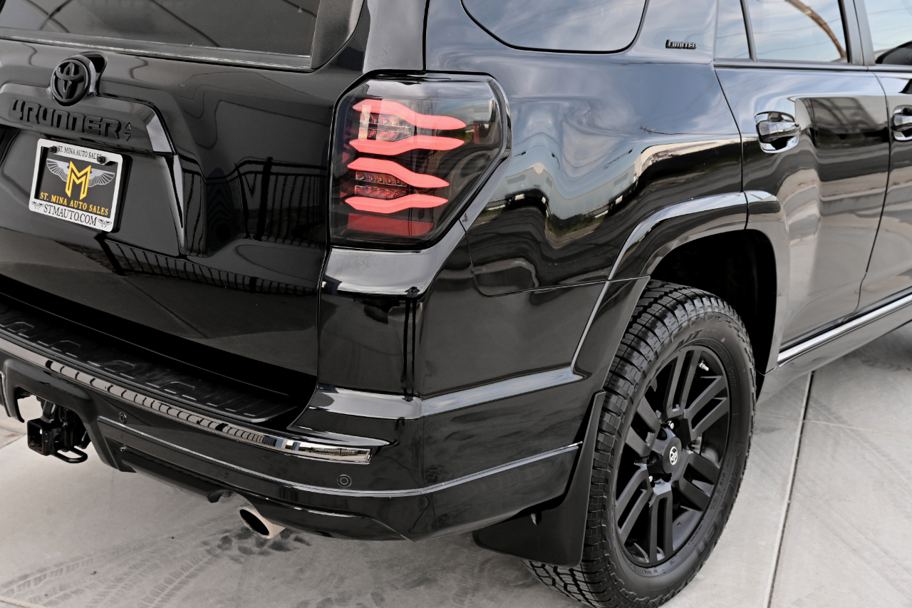 Toyota 4Runner Nightshade 4WD 2020