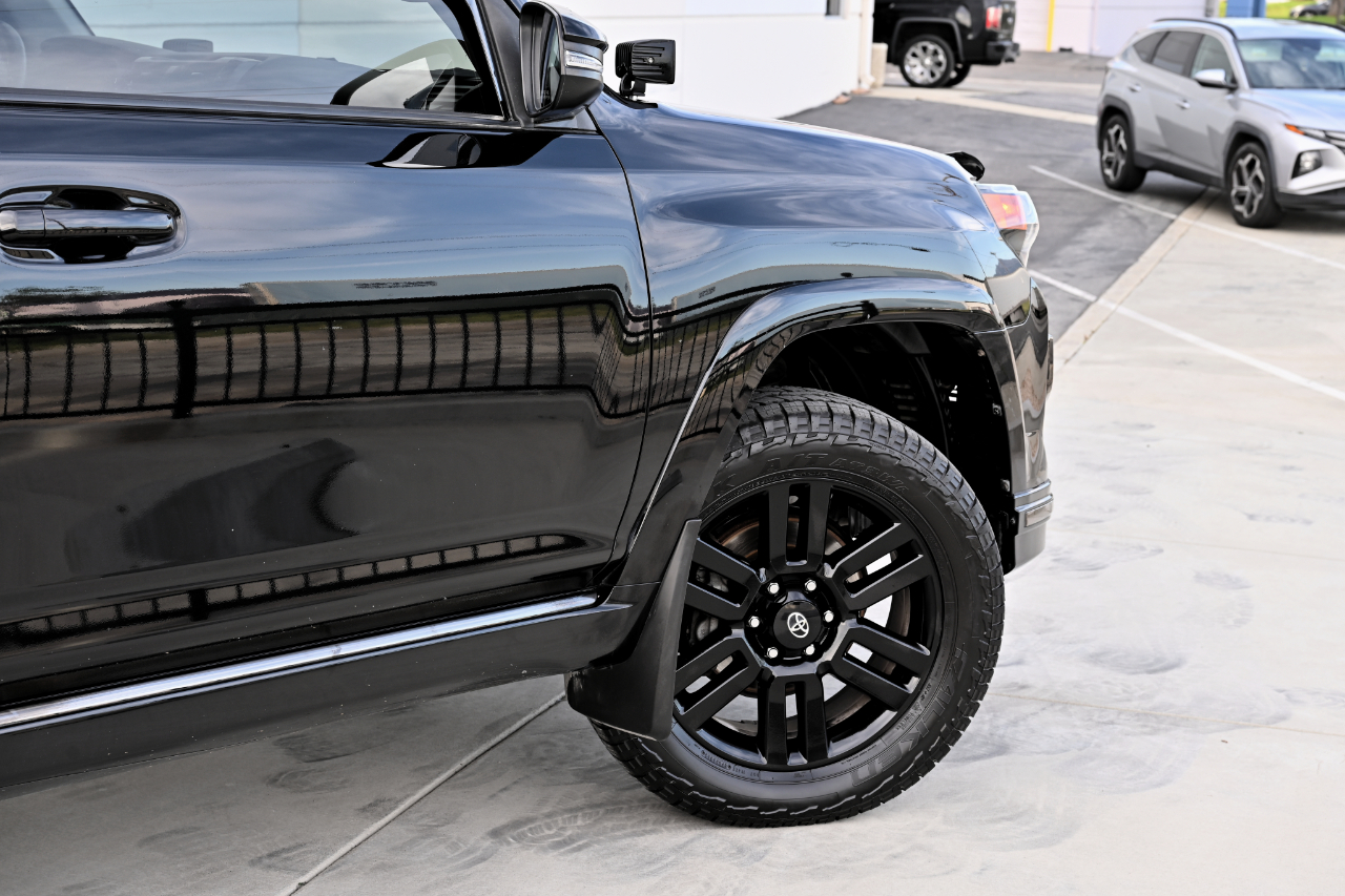 Toyota 4Runner Nightshade 4WD 2020