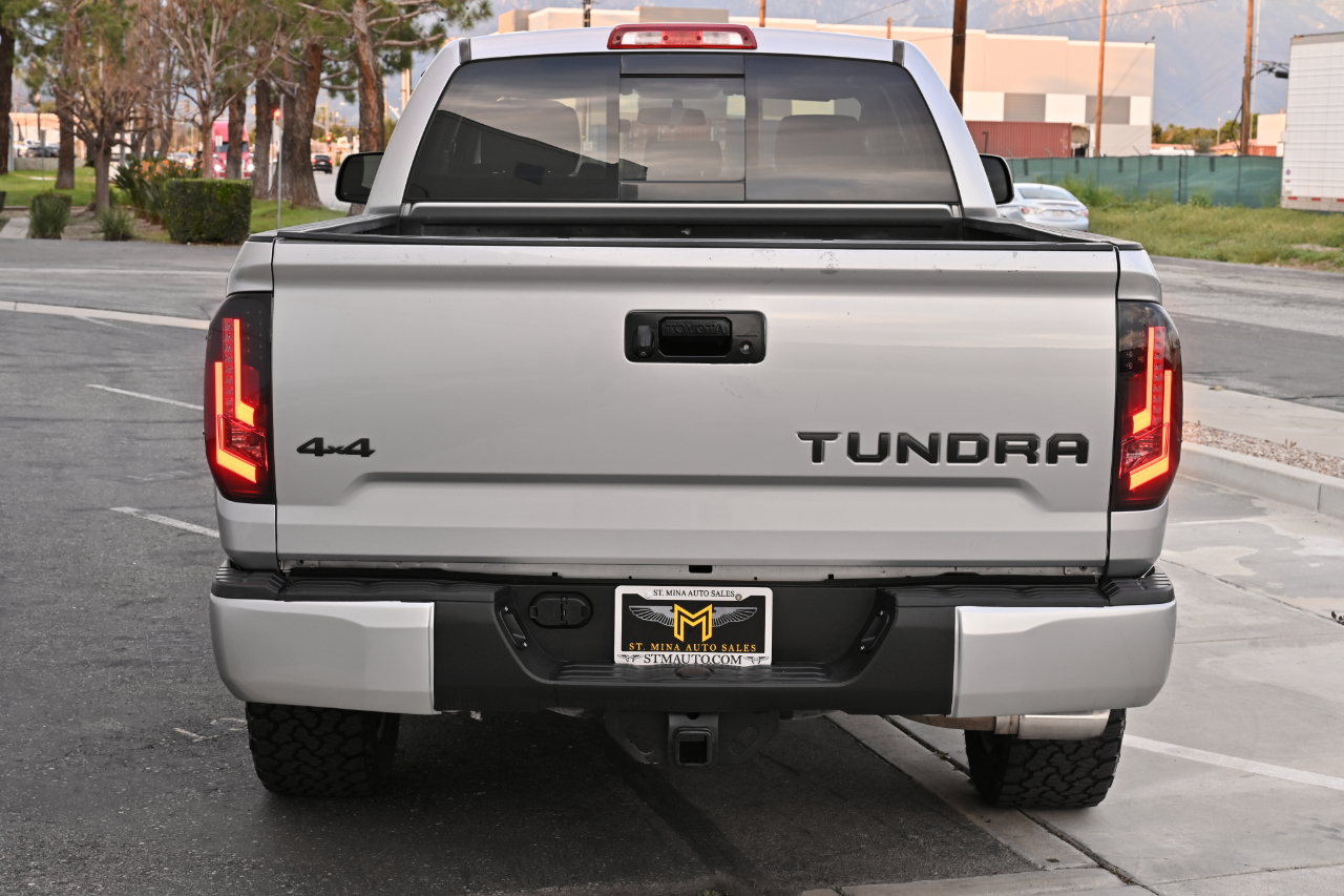 Toyota Tundra 4WD Truck  2015