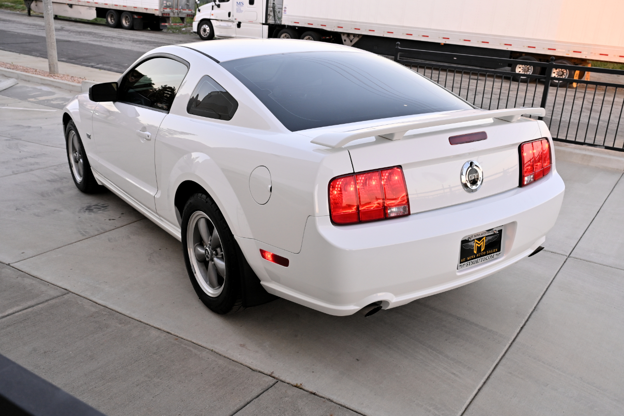 Ford Mustang GT Premium Coupe 2006