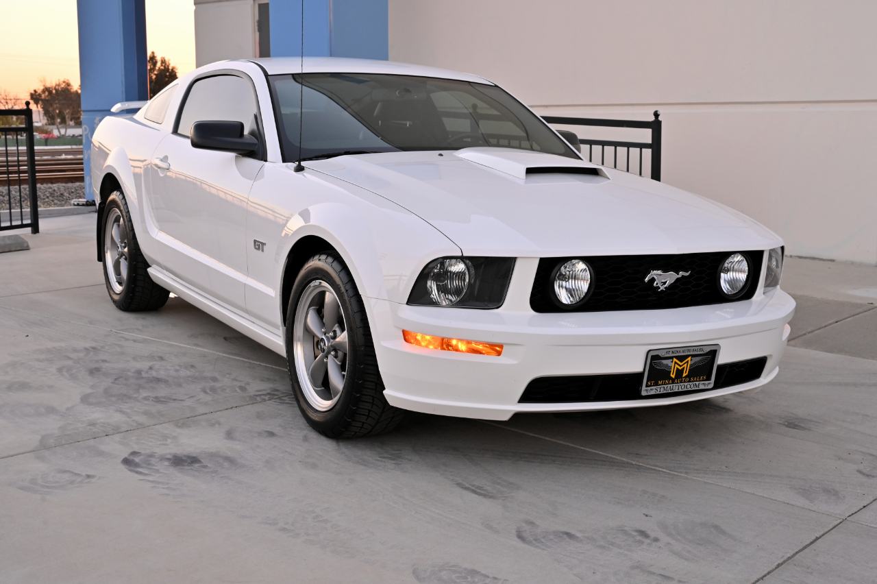 Ford Mustang GT Premium Coupe 2006