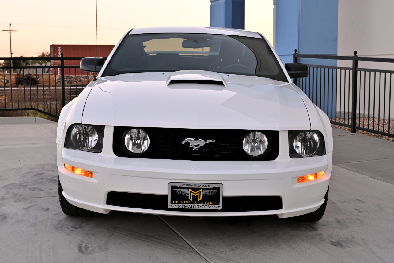 Ford Mustang GT Premium Coupe 2006
