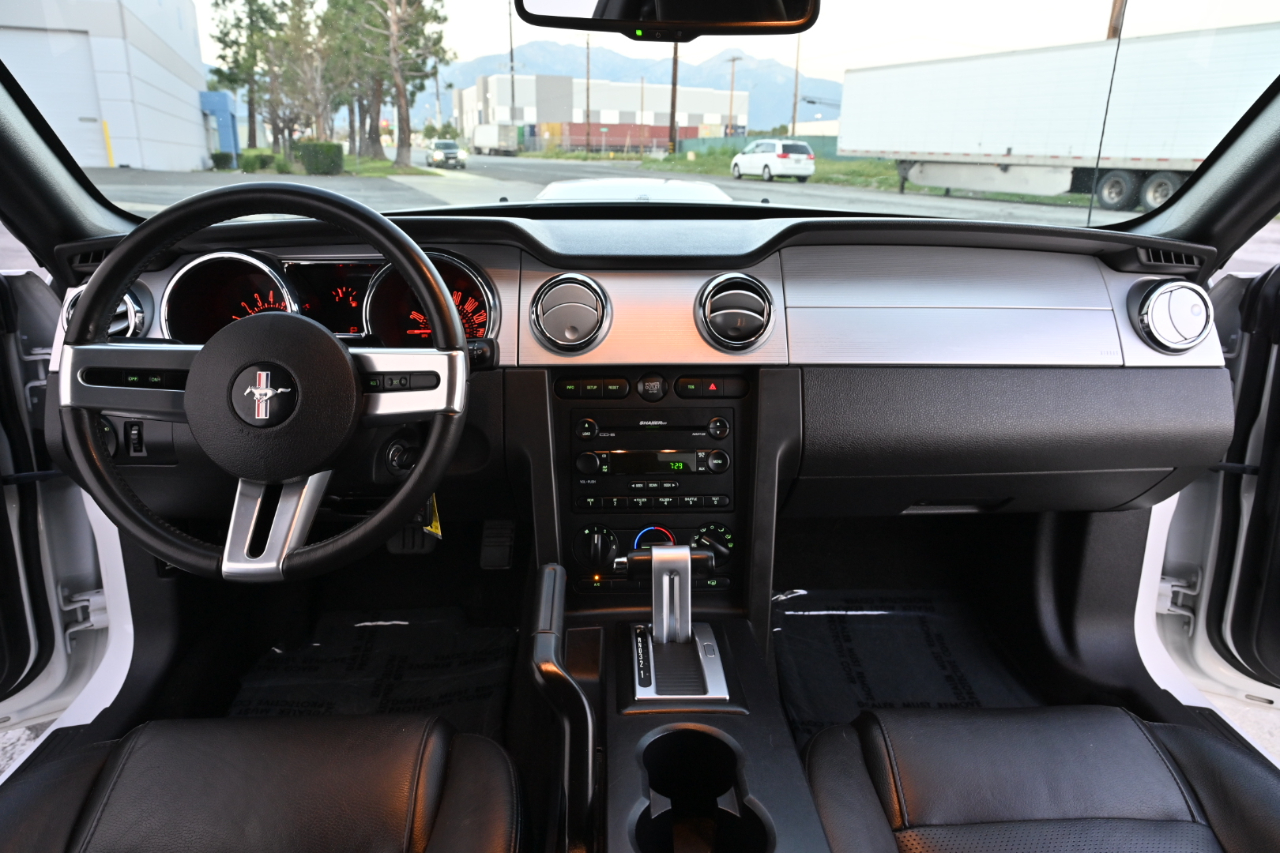 Ford Mustang GT Premium Coupe 2006