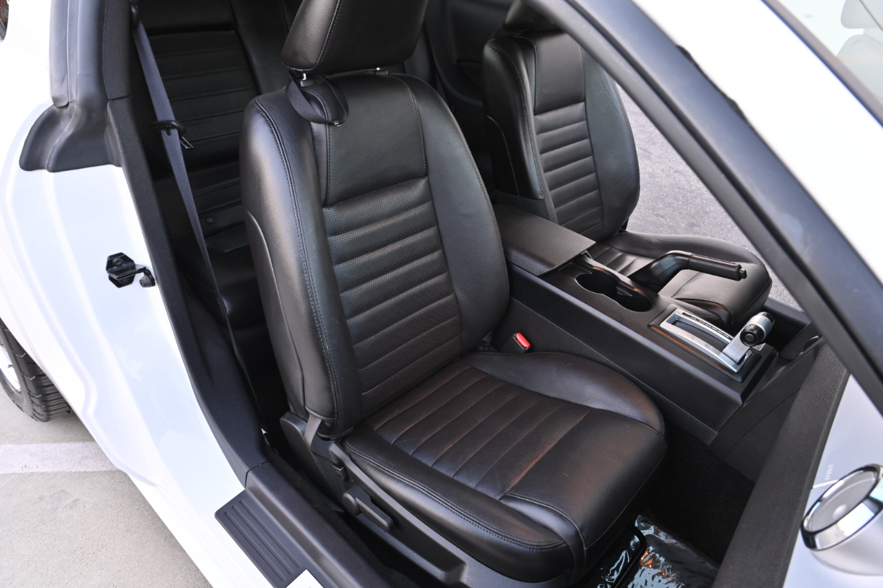 Ford Mustang GT Premium Coupe 2006