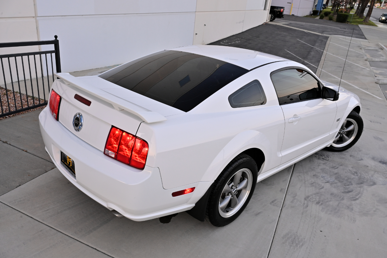 Ford Mustang GT Premium Coupe 2006