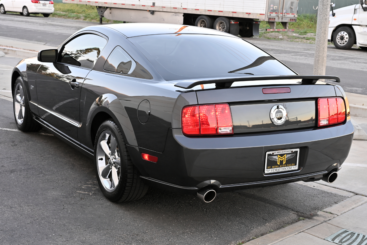 Ford Mustang  2008