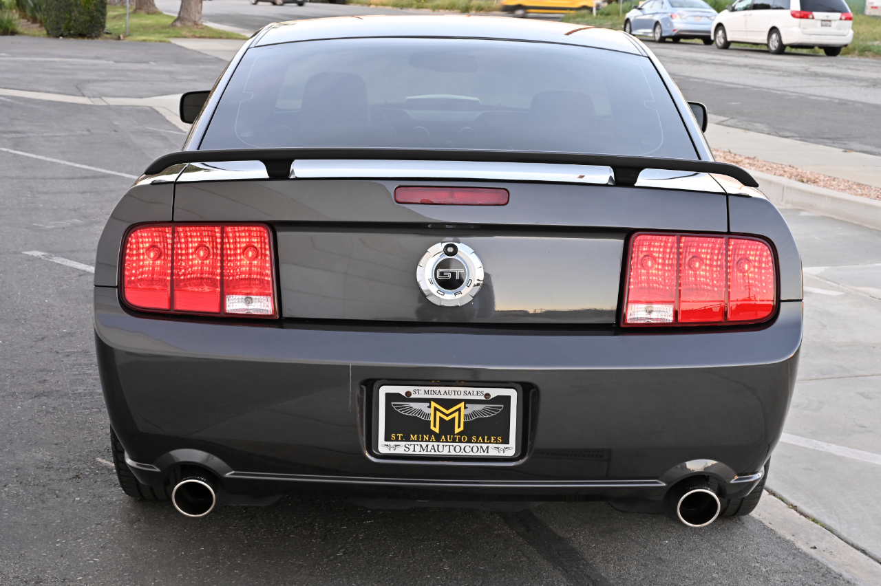 Ford Mustang  2008