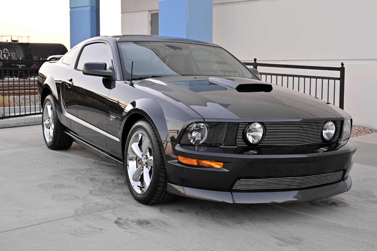 Ford Mustang  2008