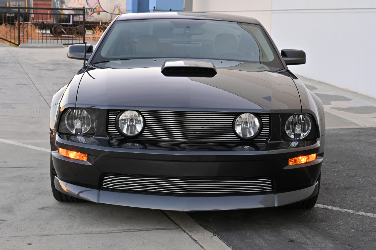 Ford Mustang  2008