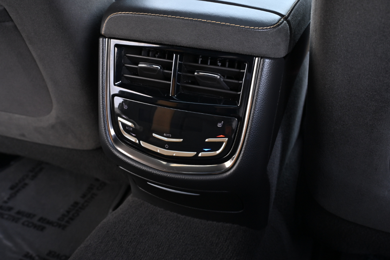 Cadillac CTS-V Sedan  2017