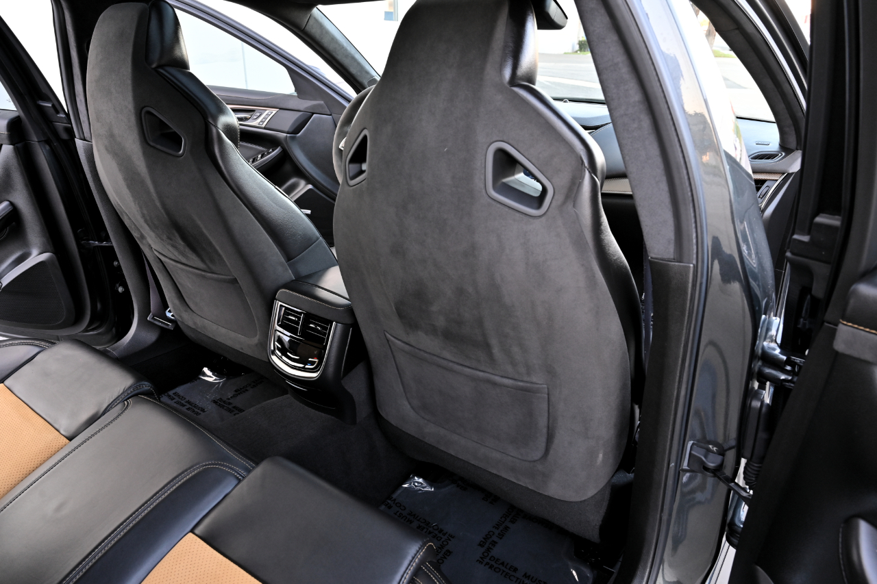 Cadillac CTS-V Sedan  2017