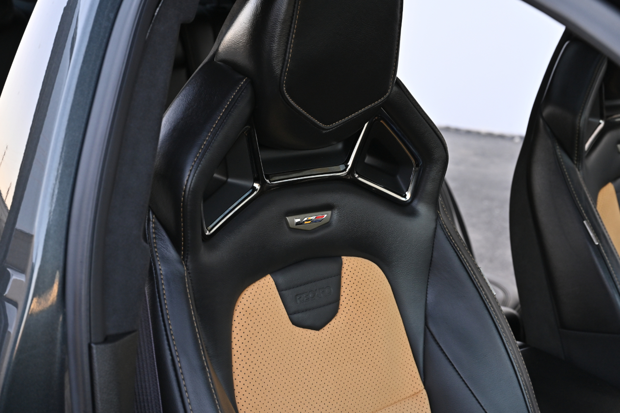 Cadillac CTS-V Sedan  2017