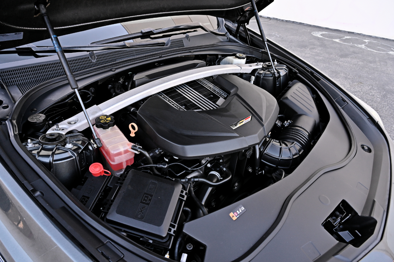 Cadillac CTS-V Sedan  2017