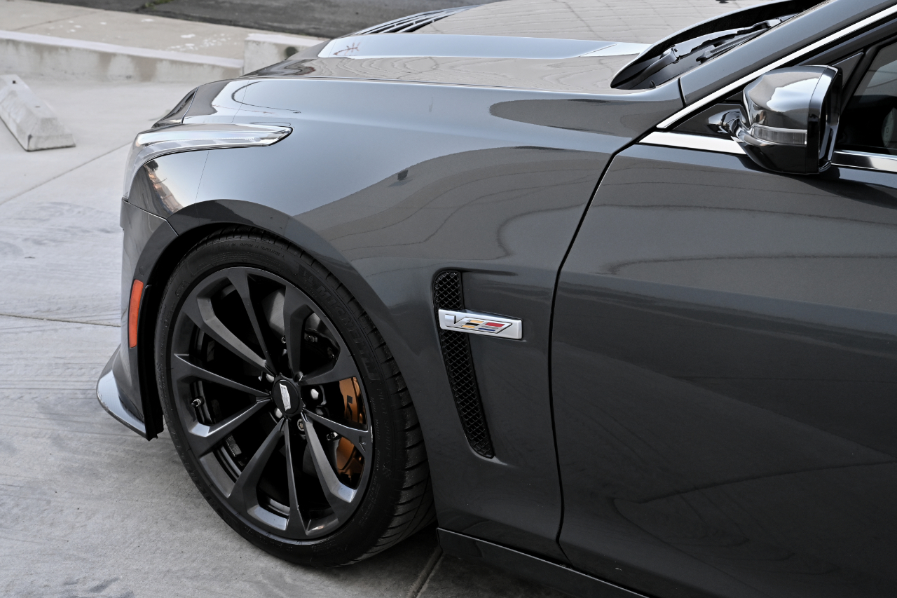 Cadillac CTS-V Sedan  2017