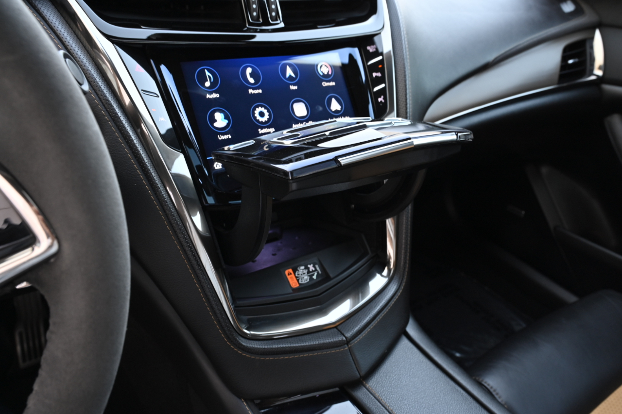 Cadillac CTS-V Sedan  2017