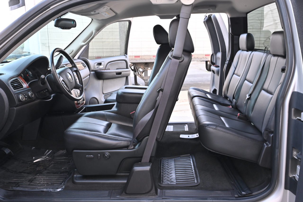 Chevrolet Silverado 1500 4WD Ext Cab 143.5" LTZ 2008