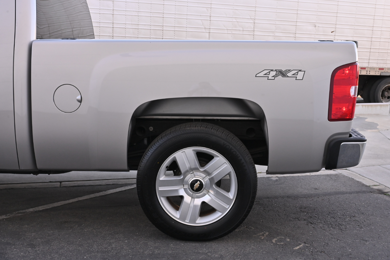 Chevrolet Silverado 1500 4WD Ext Cab 143.5" LTZ 2008