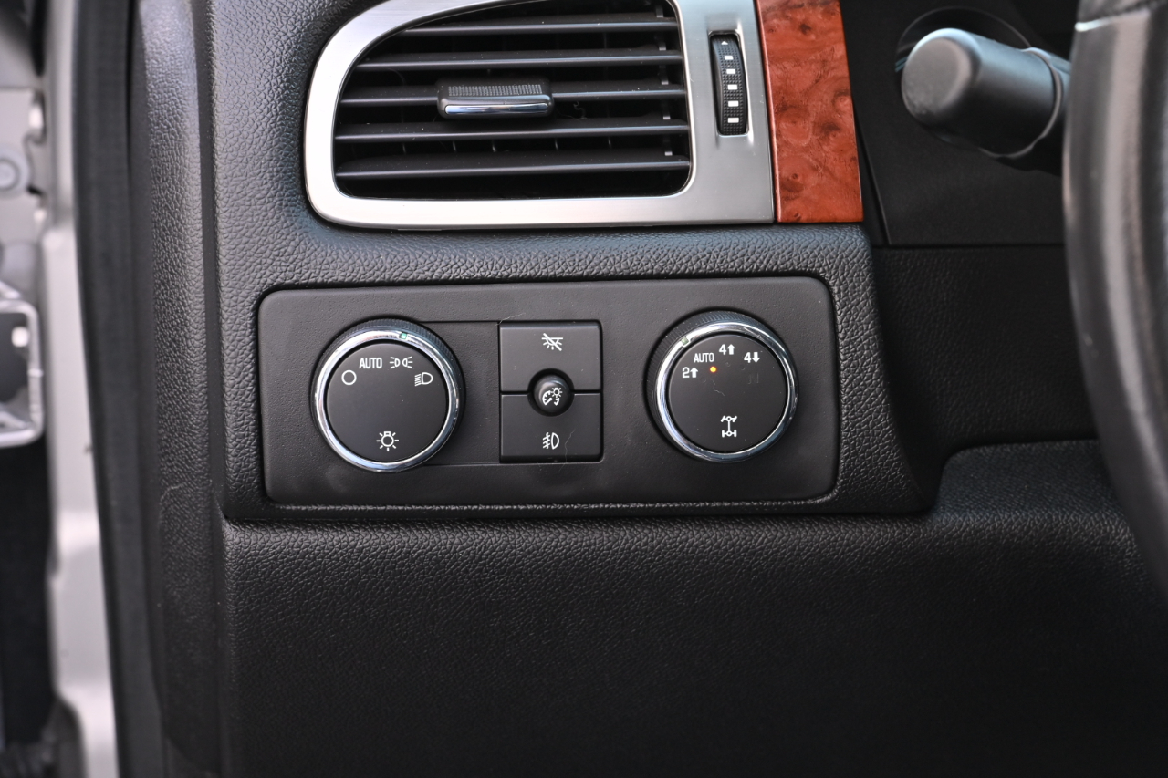 Chevrolet Silverado 1500 4WD Ext Cab 143.5" LTZ 2008