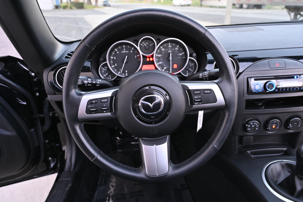 Mazda MX-5 Miata  2006