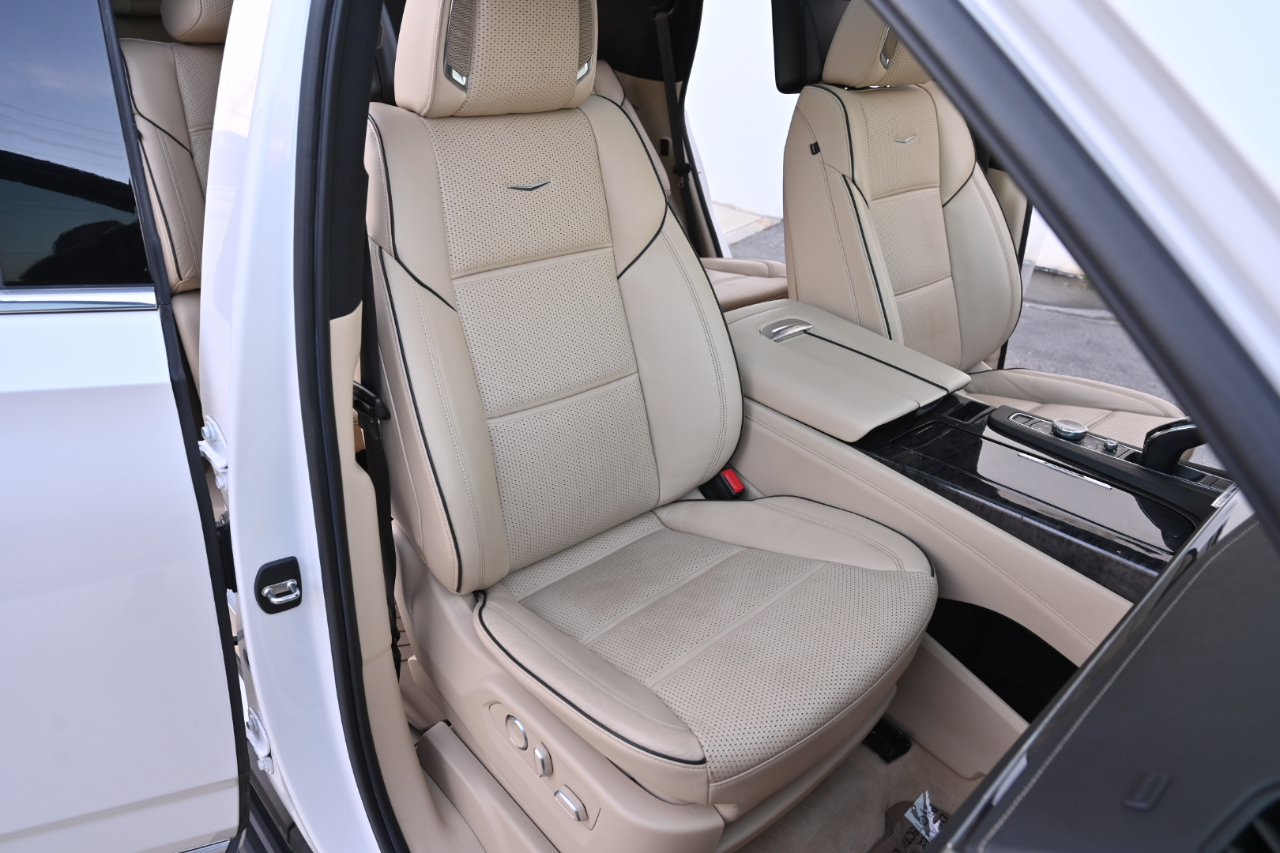 Cadillac Escalade  2021