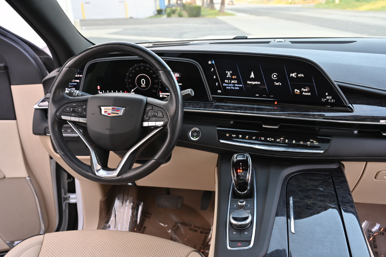 Cadillac Escalade  2021