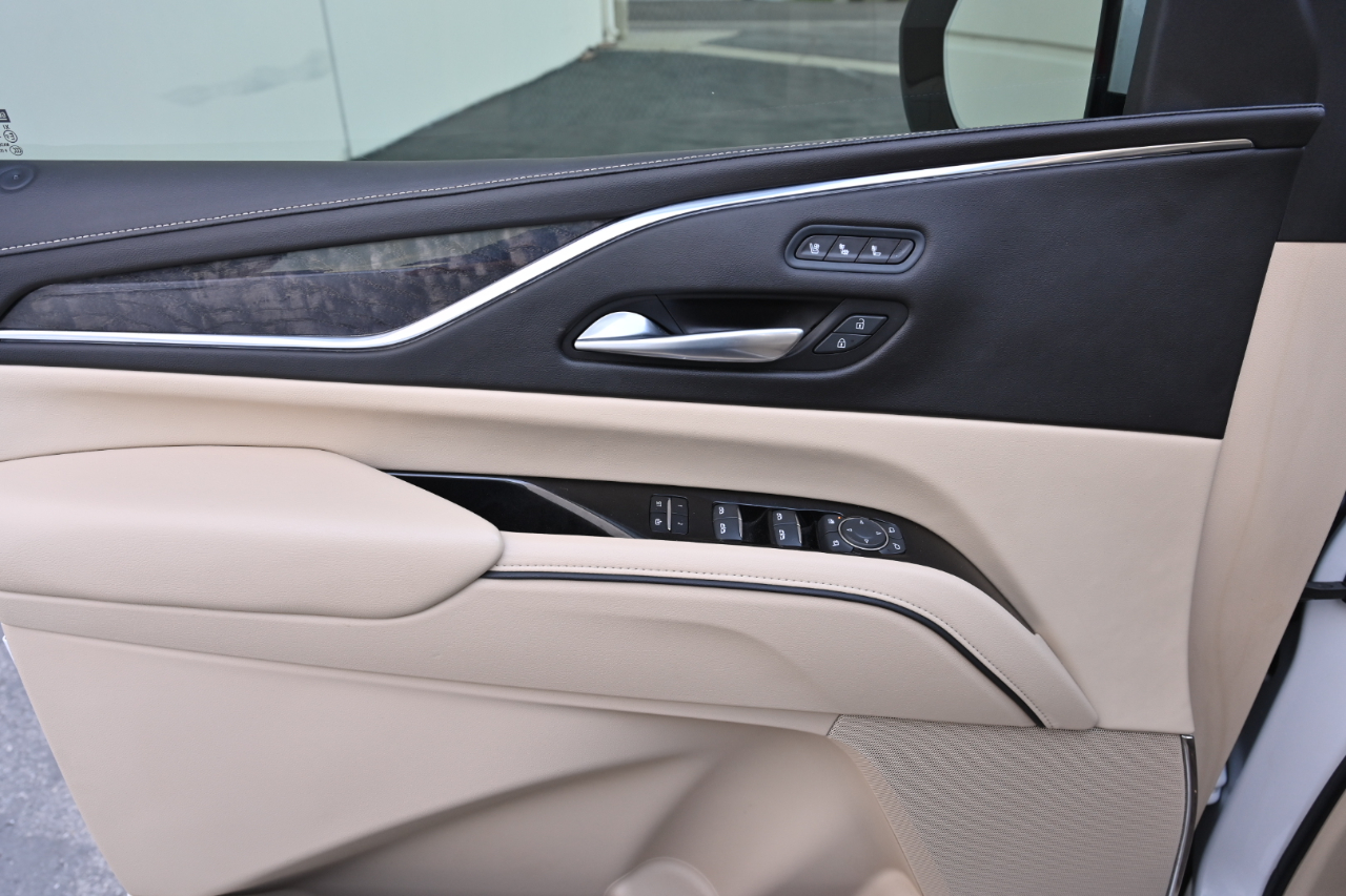 Cadillac Escalade  2021