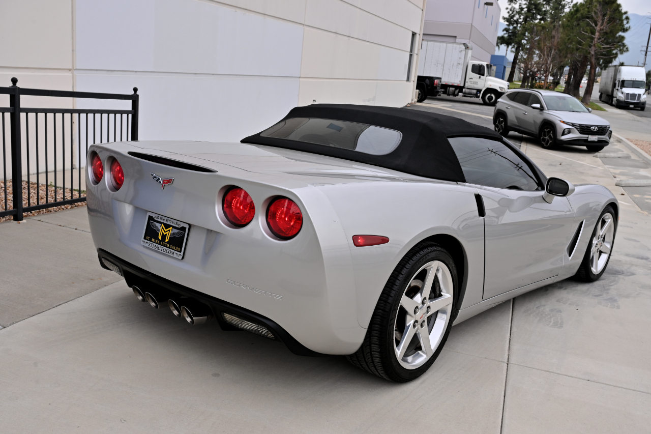 Chevrolet Corvette Convertible 2LT 2005