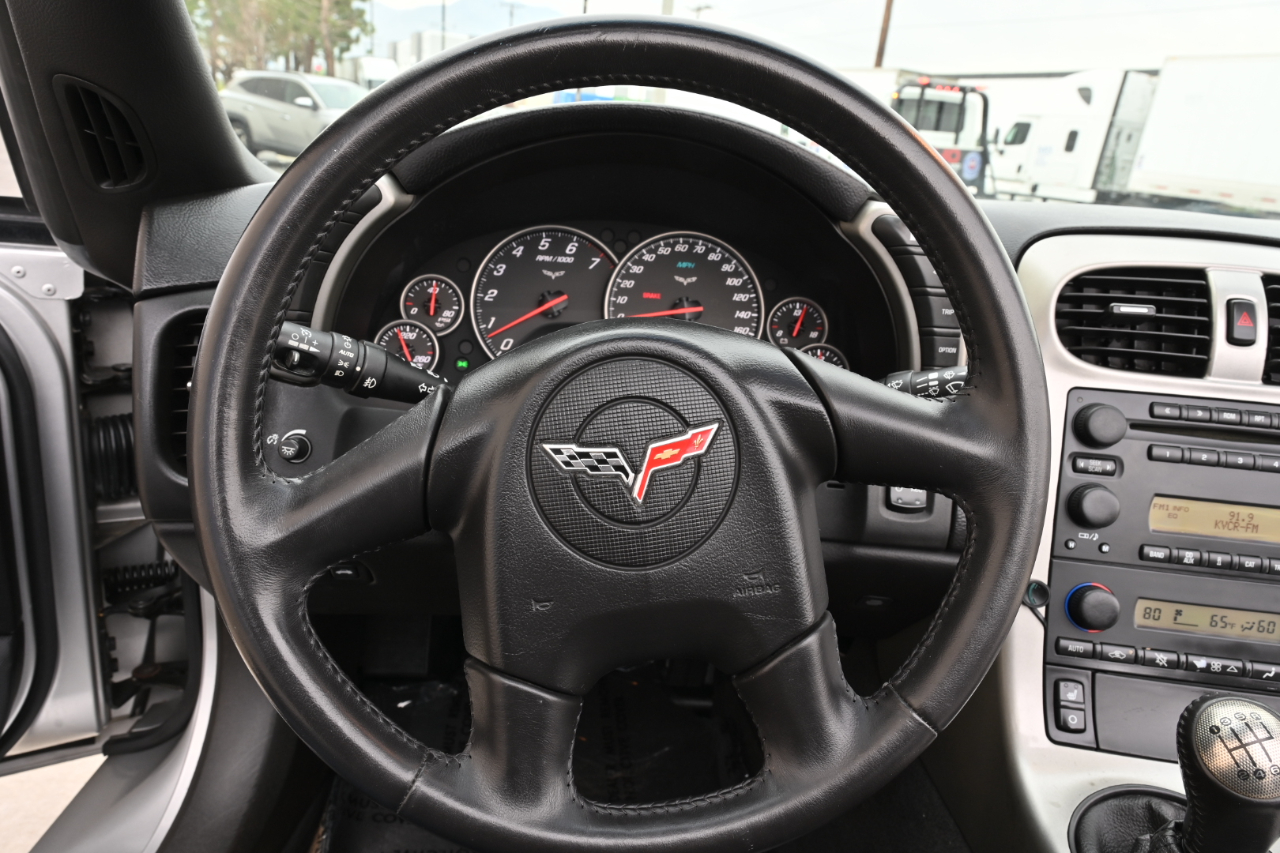 Chevrolet Corvette Convertible 2LT 2005