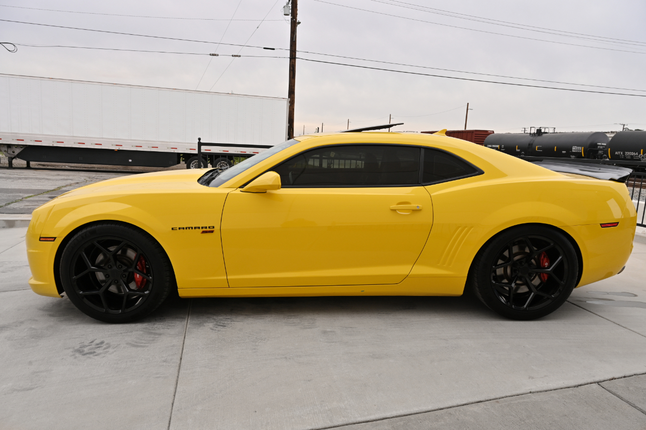 Chevrolet Camaro  2012