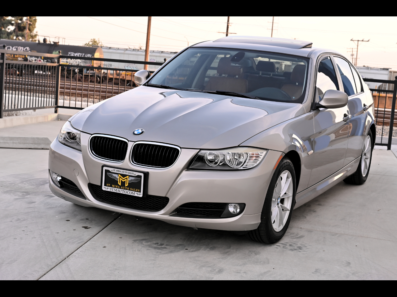2010 BMW 3 Series 328i Sedan RWD