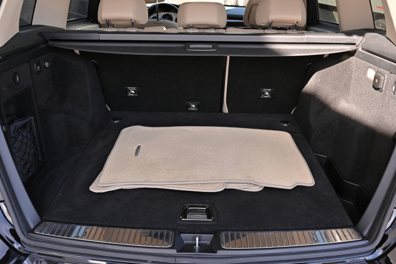 Mercedes-Benz GLK-Class  2012