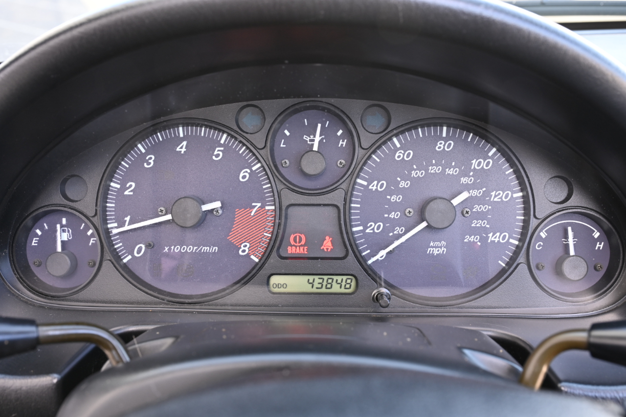 Mazda MX-5 Miata  1999