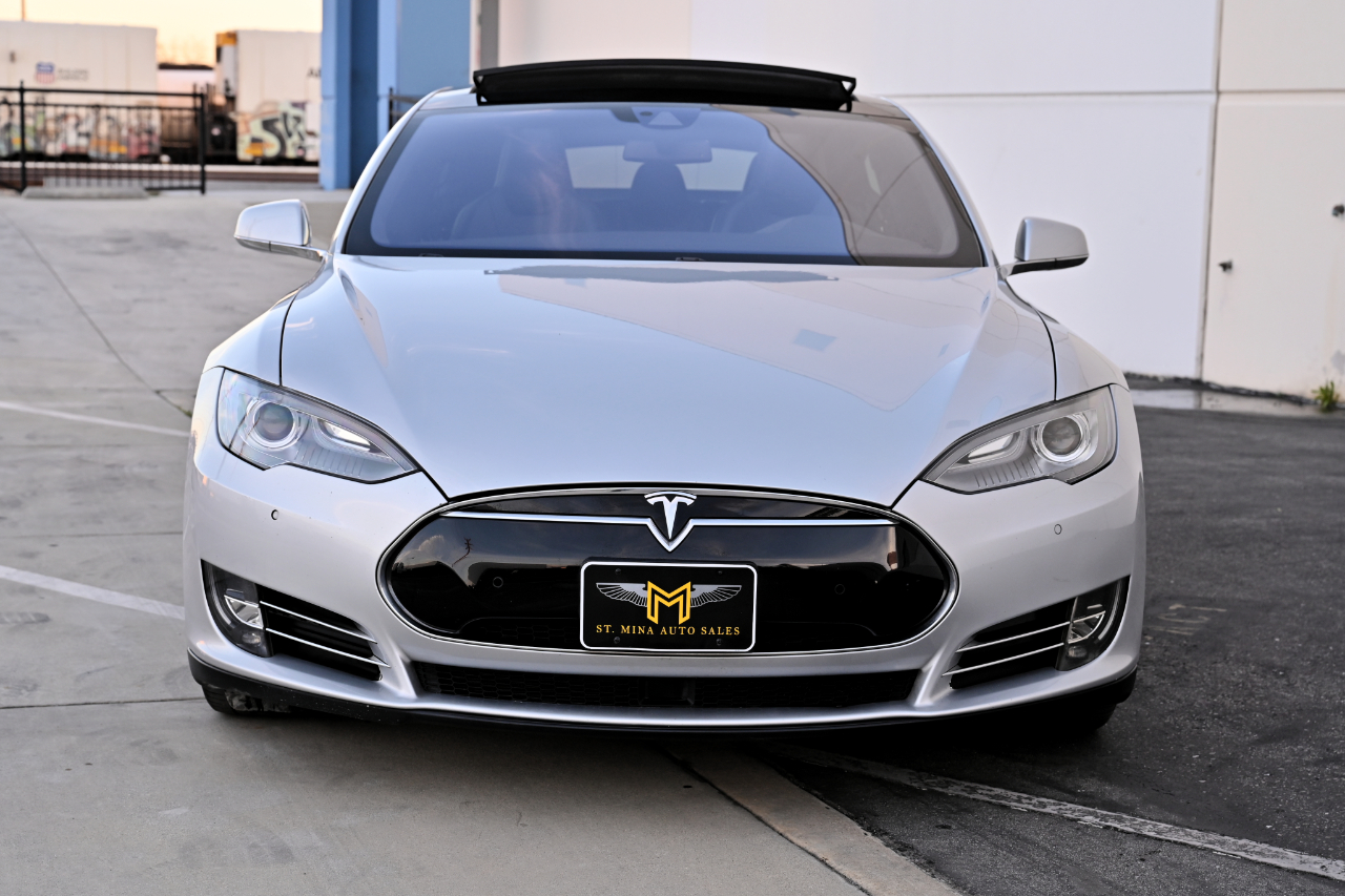 Tesla Model S  2016