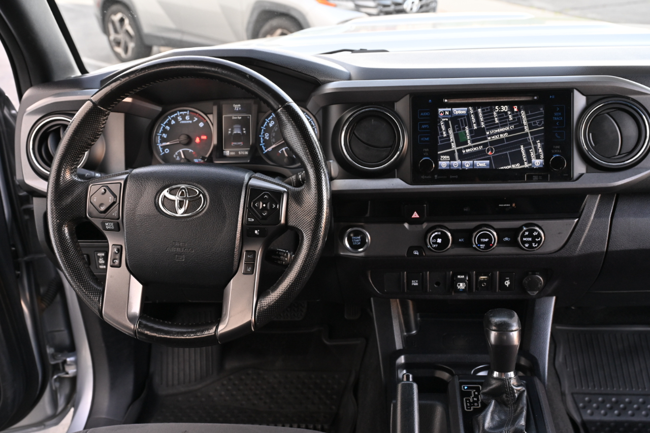 Toyota Tacoma  2018