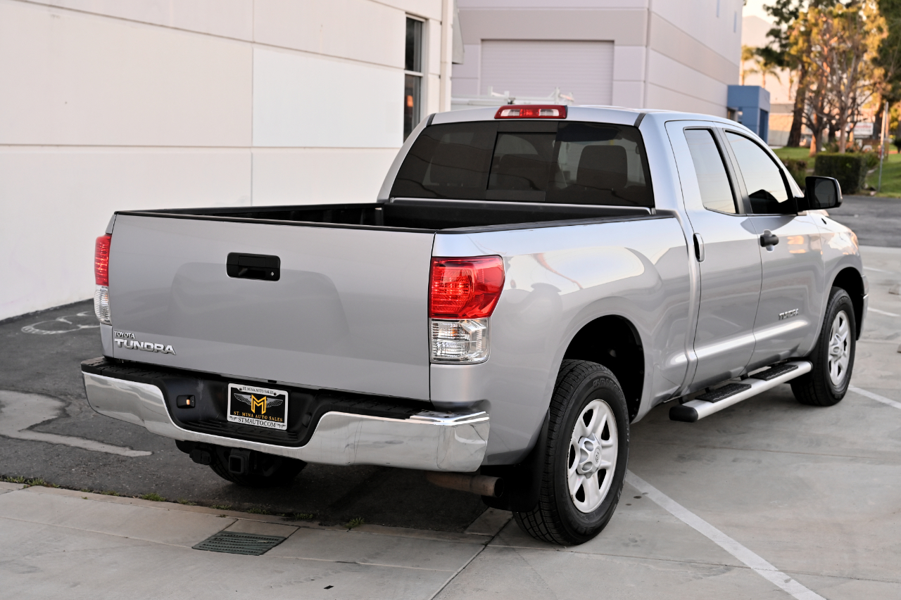 Toyota Tundra 2WD Truck  2012
