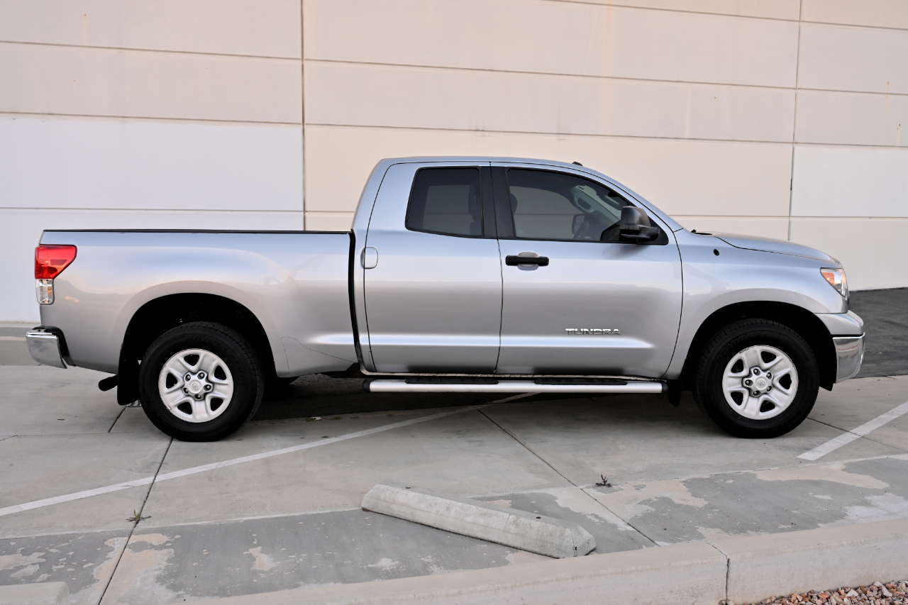 Toyota Tundra 2WD Truck  2012