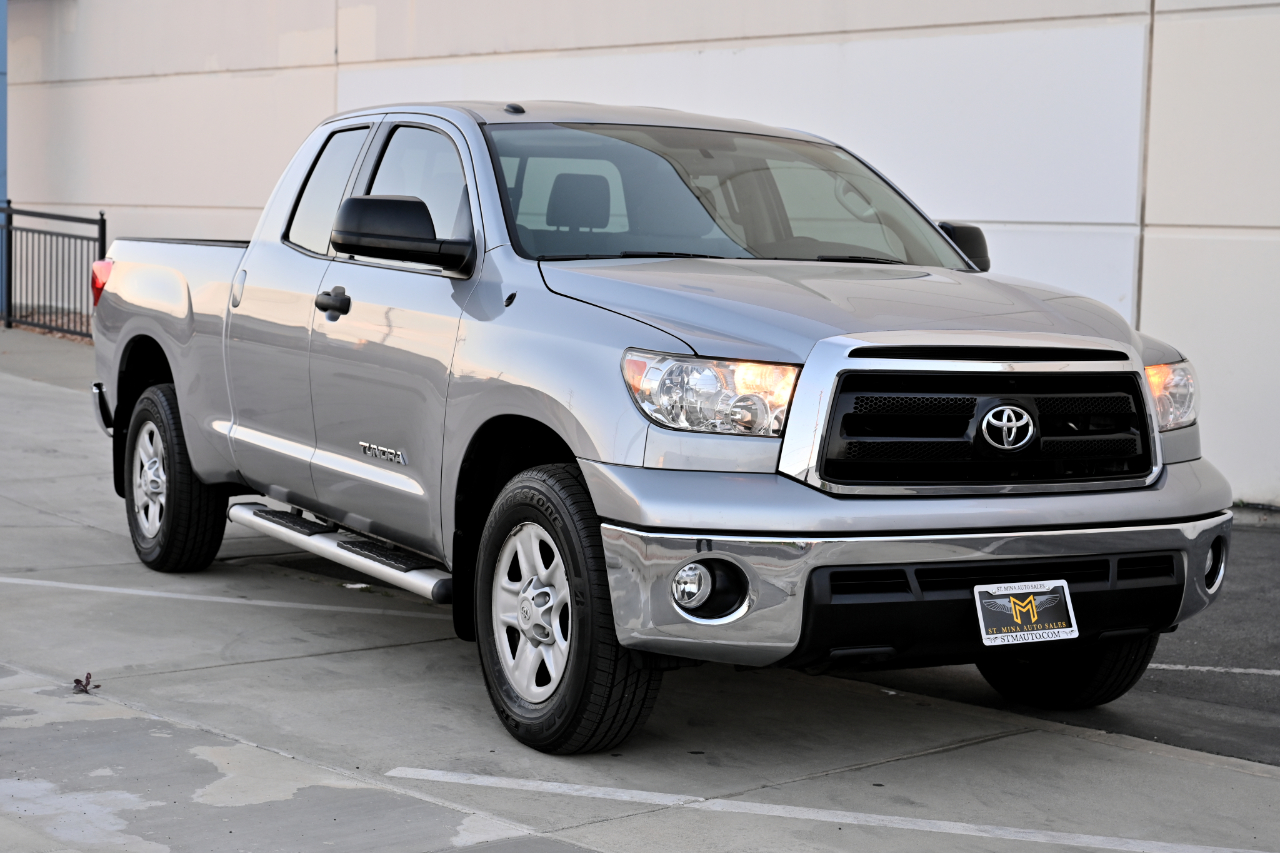 Toyota Tundra 2WD Truck  2012