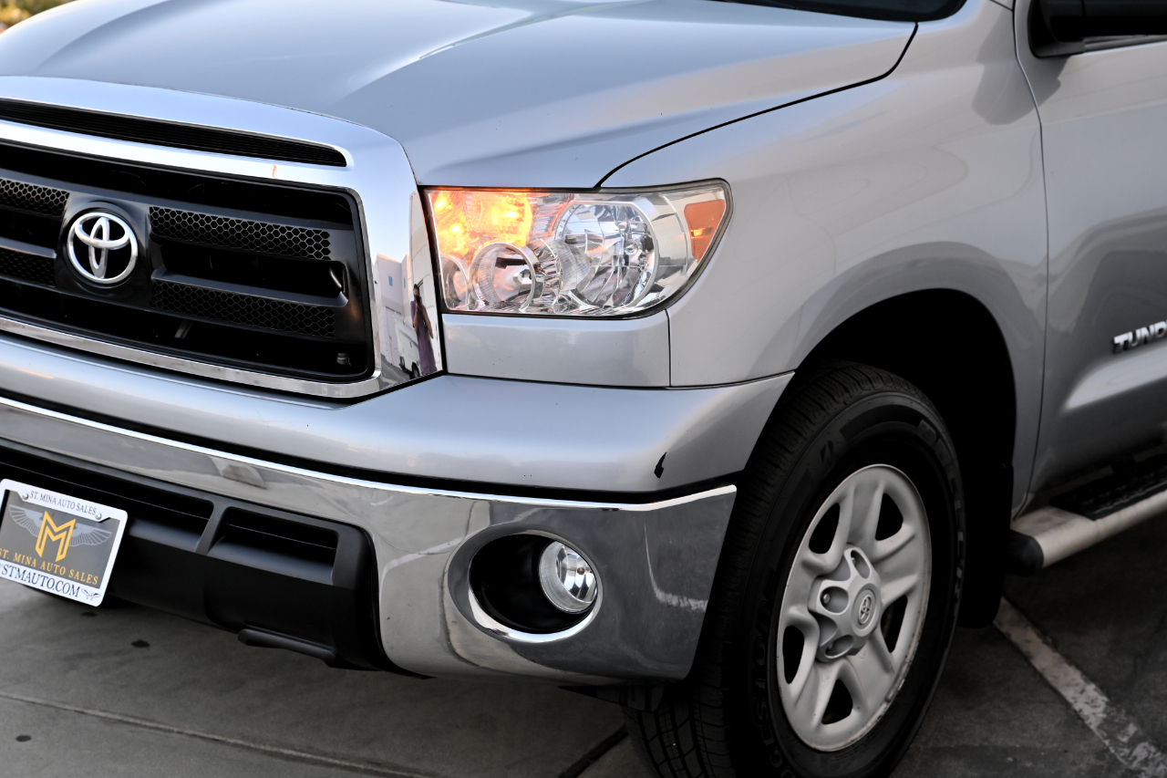 Toyota Tundra 2WD Truck  2012