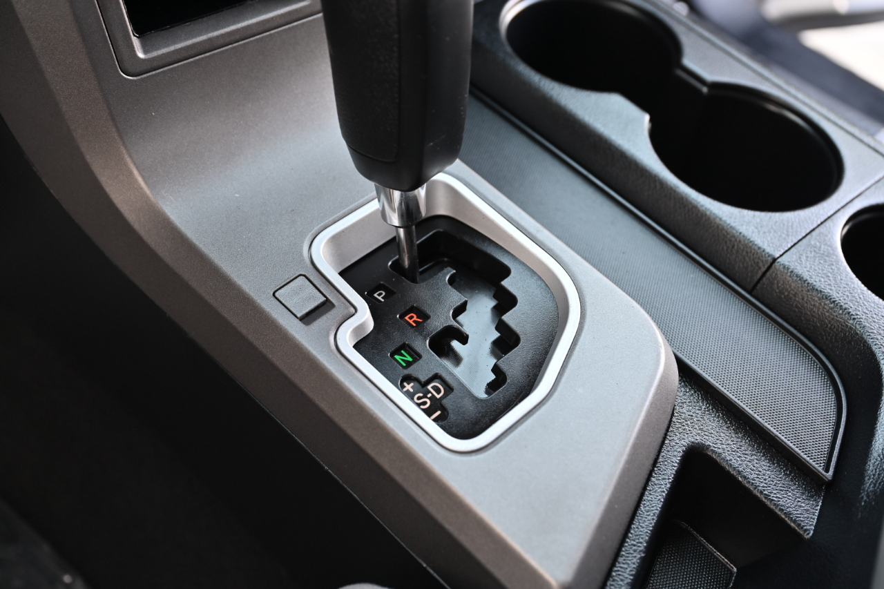 Toyota Tundra 2WD Truck  2012