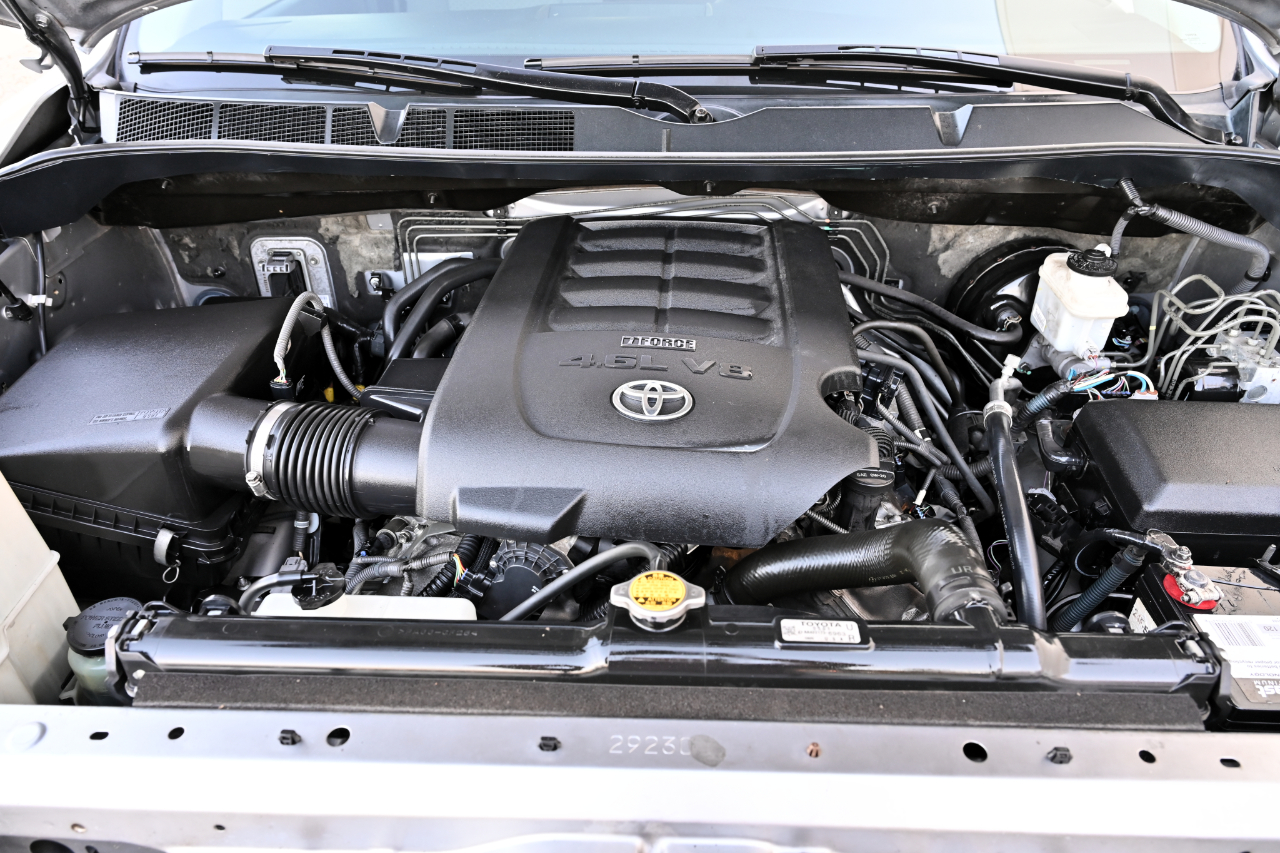 Toyota Tundra 2WD Truck  2012