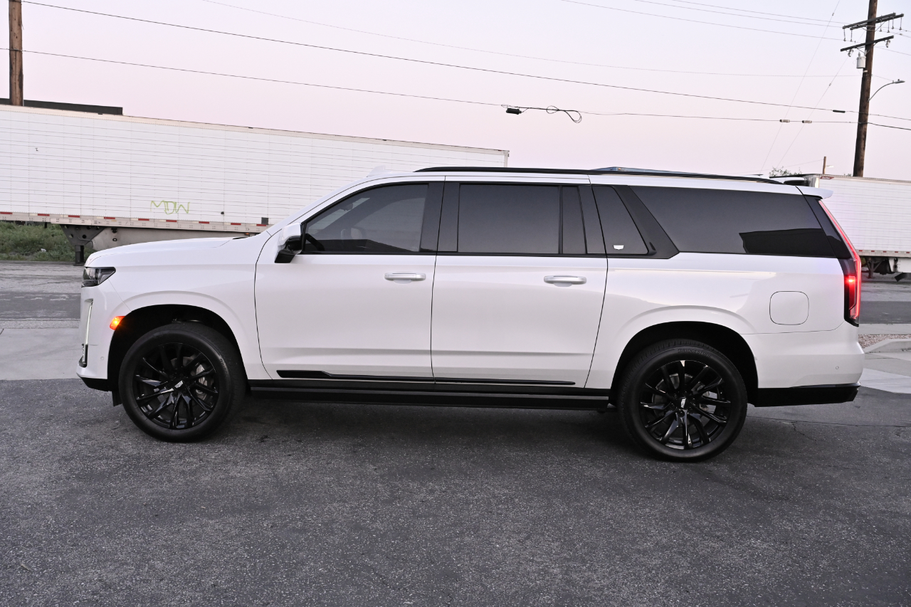 Cadillac Escalade ESV  2021