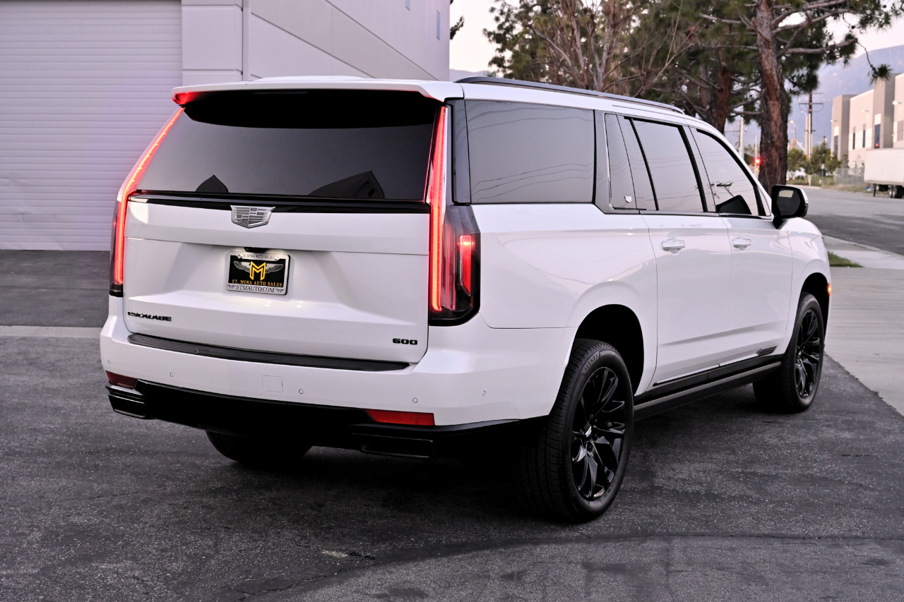 Cadillac Escalade ESV  2021