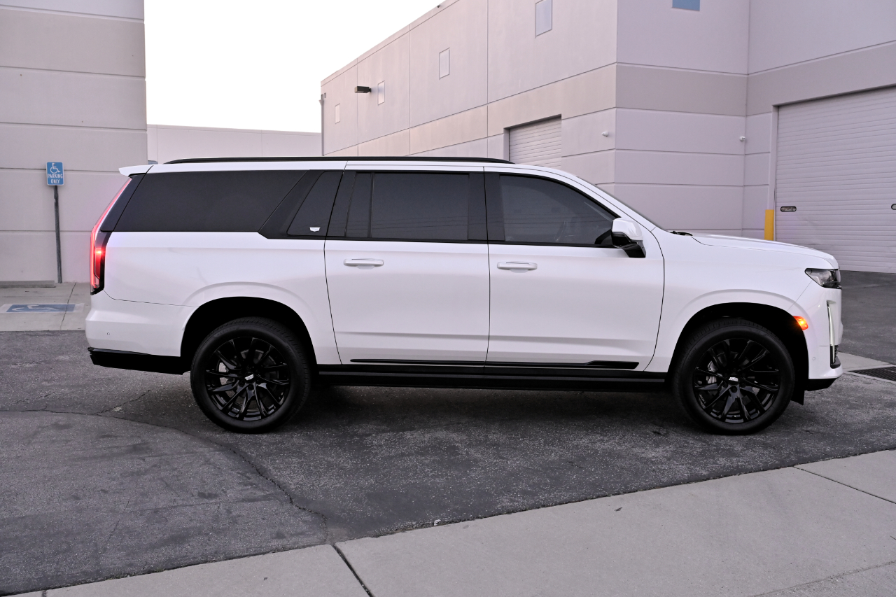 Cadillac Escalade ESV  2021