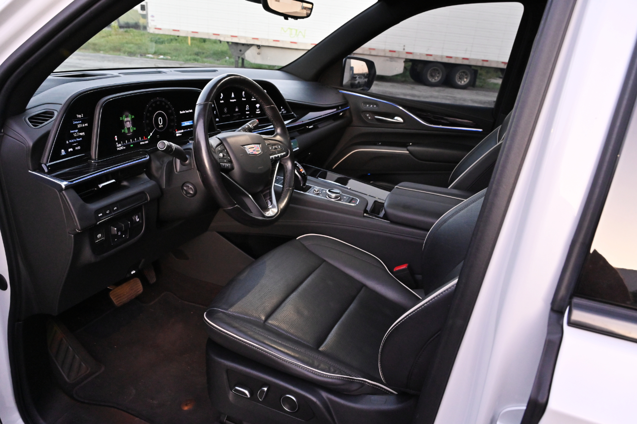 Cadillac Escalade ESV  2021