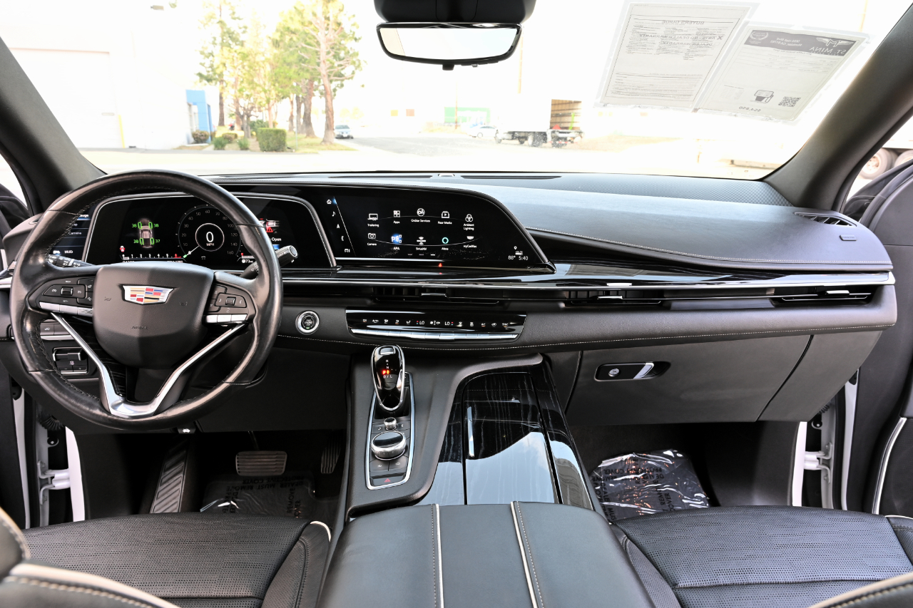 Cadillac Escalade ESV  2021