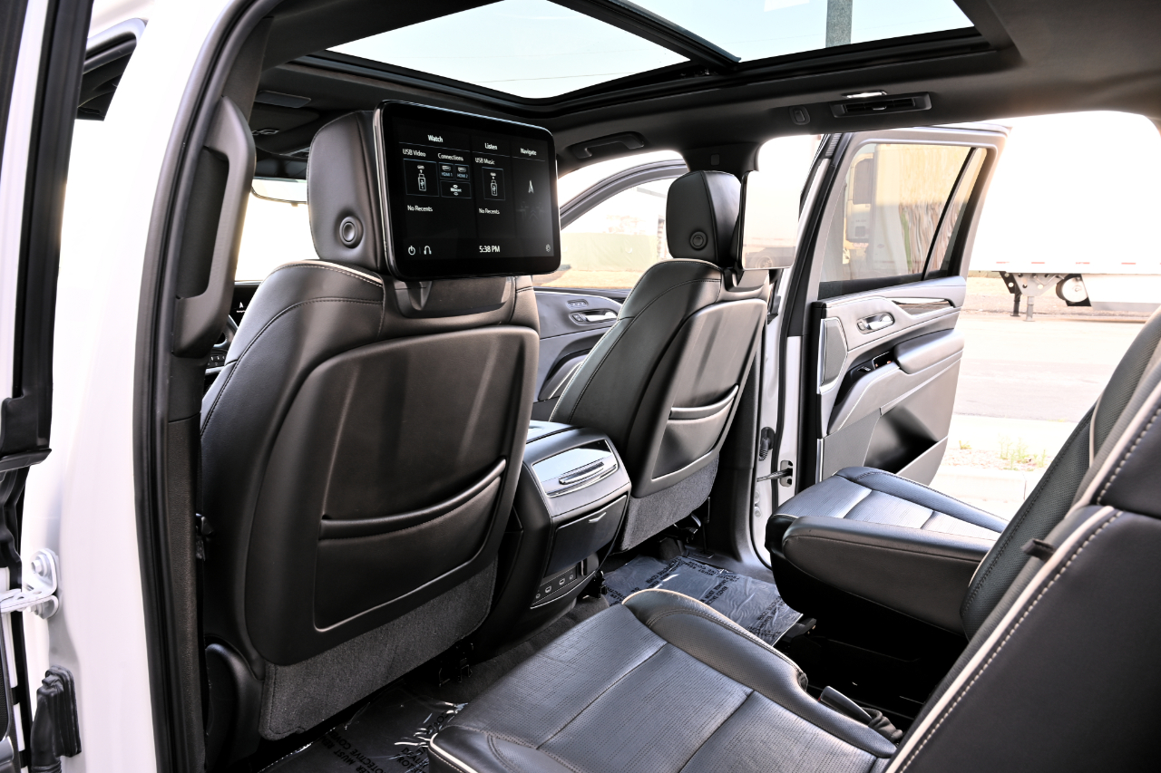 Cadillac Escalade ESV  2021