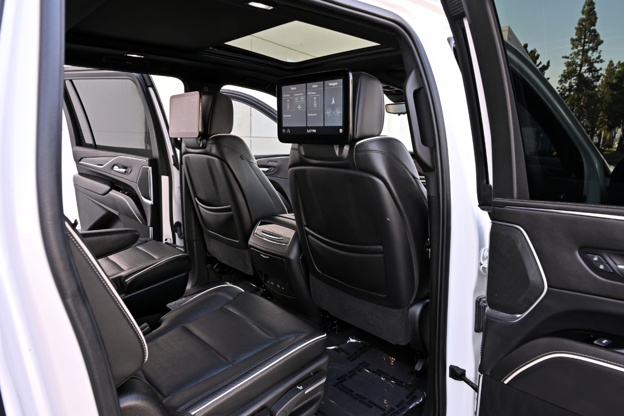 Cadillac Escalade ESV  2021